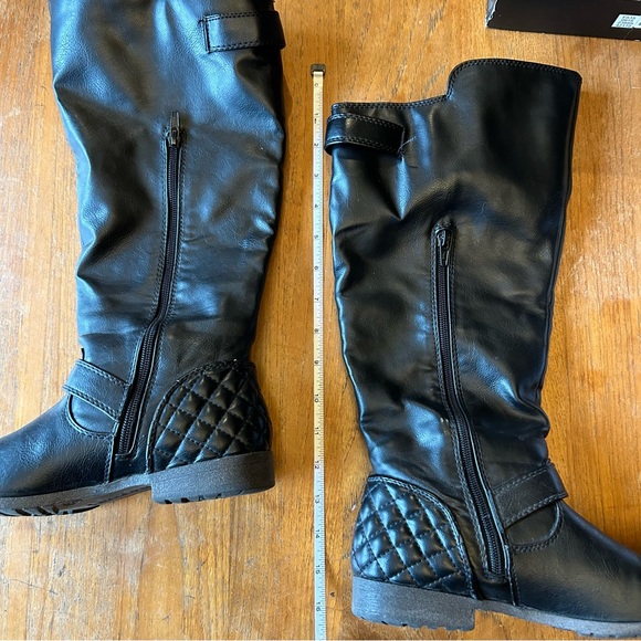 Material Girl Tall Black Slouchy Boot w/Zippers from Macy’s. Original Box. Sz 8 - Picture 7 of 16